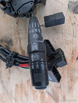 Subaru Legacy BF prepinacie packy - 3