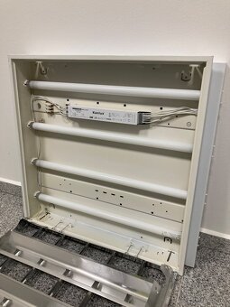 Svietidlá do kazetového stropu. - 3