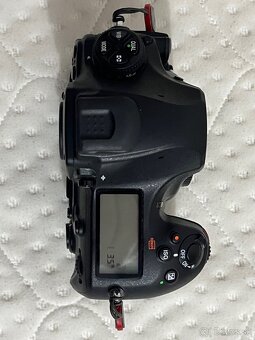 Nikon D850 - super stav - 3