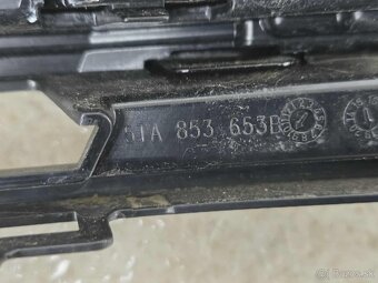 VW Touran 2015- maska so znakom pod radar - 3