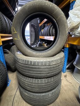 215/60R17 Continental - 3