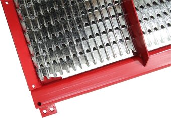 Case 2388 horné a dolné sito    122353 - 3