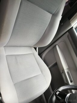 Vw Caddy interiér - 3