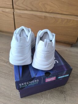 Predam Skecher D' lux walker - 3