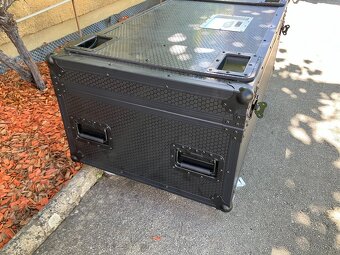 Velké case. - 3