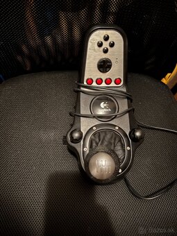 Logitech G27 – volant, pedále a radiaca páka - 3