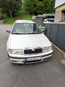 Škoda Octavia na náhradné diely - 3