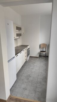 2izbový zrekonštruovaný byt - 3