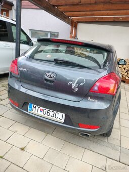 Kia ceed 1.4 77kw 2009 - 3