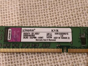 4x RAM: DDR3 1x1GB, DDR 2x1GB, DDR 256MB SO-DIMM +2x vadné - 3