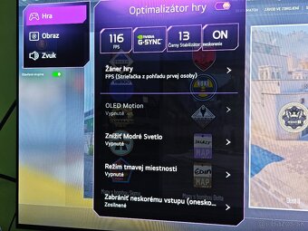 Predam Monitor/TV LG OLED EVO 42''C3 - 3