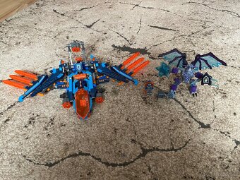 Lego set Nexo Knights 70351 - 3