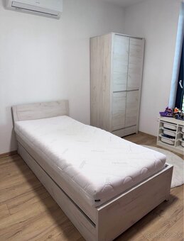Predám detský nábytok – komplet izba pre dve deti (Sconto, k - 3