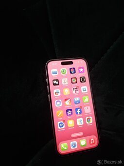 iPhone 15 128 GB PINK - 3