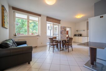 PRENÁJOM 4 izbový byt 120 m2 - Mikulášska, Staré Mesto, BA - 3