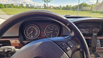 BMW e91 335d 210kw automat 2006 329tis. km - 3