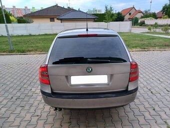 ŠKODA OCTAVIA 2. COMBI 2,0TDI.103KW plna vybava v koži - 3