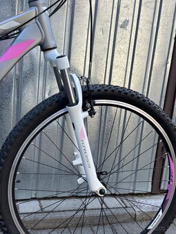 Dámsky horský bicykel Kross Lea 2.0 27,5” - 3