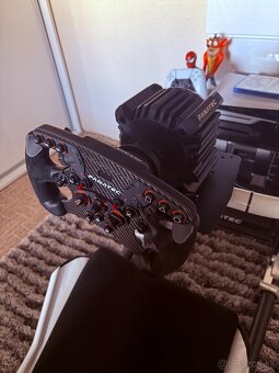 Predam playseat + Fanatec zostava + f1 veniec, záruka 34 mes - 3