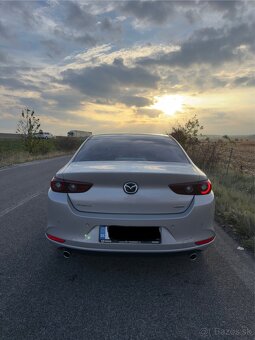 Mazda 3 2.0 Skyactive-G 90kw 2022 - 3