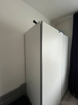 Skriňa s posúvanímy dverami - 3
