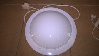 Predám zachovalu sedačku 1+1+3 sedacia súprava - 3