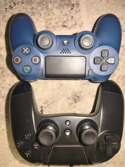 Predám Sony Playstation 4 Pro - 3