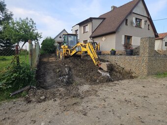 KOMATSU WB 93S 4X4 - 3