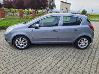OPEL CORSA 1,0 benzin ECOTEC 59 000km - 3