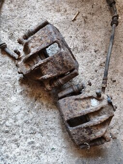 Strmene +držiaky Golf 3 TDI - 3