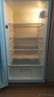 beko chladnička s mrazničkou hore - 3