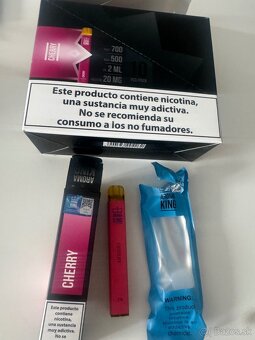 E-CIGARETY - 700 POŤAHOV - 3