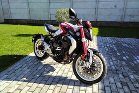 MV Agusta Dragster RR, zimná cena - 3