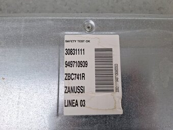 Zanussi-vstavaná elektrická rúra - 3