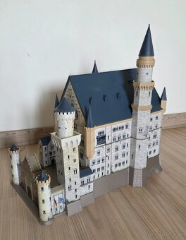 Ravensburger 3D puzzle - Zámok Neuschwanstein - 3