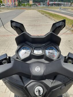 Sym Joymax Z+ 125 - 3