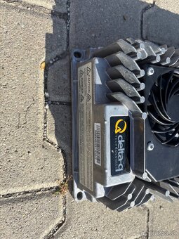 Profesionálna nabíjačka Delta-Q - 3