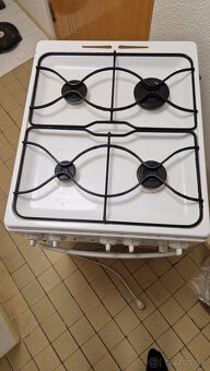 Predam zachovaly sporak zn Mora - 3