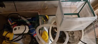 predám akvárium komplet s príslušenstvom - 3