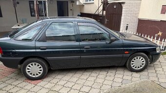 Ford escort - 3