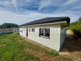 Novostavba rodinného domu - bungalov, na predaj v obci Semer - 3