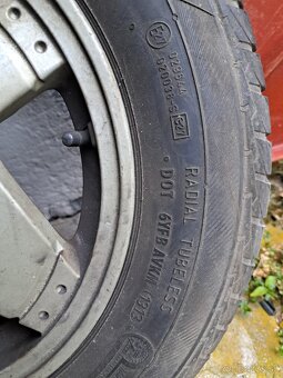 Predám 165/70 R13 pneu na diskoch - 3