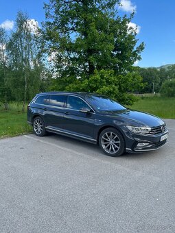 Volkswagen PASSAT B8 R-LINE 4Motion VIRTUAL - 3