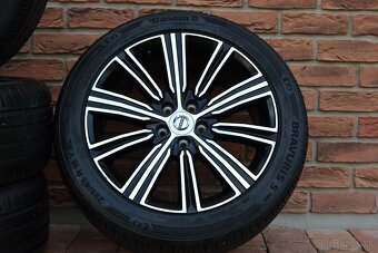 5x108 R18 Letna sada Org. Volvo V60 + 235/45 R18 Barum - 3