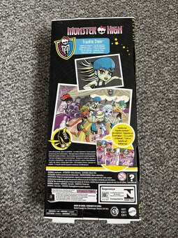 Monster High Frankie Stein Skultimate Roller Maze - 3