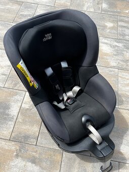 Britax römer Dualfix M-i-Size 360” - 3
