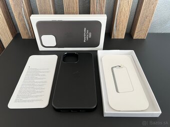 Kozeny kryt iPhone 13 Pro Max Letaher Case Midnight - 3