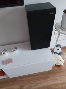 AKAI - 3
