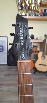 Godin Red 1 - 3