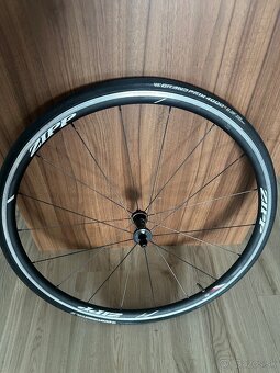 Zipp course 30 kolesá - 3